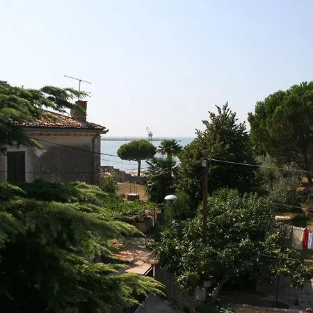 By The Sea - 7029 * Umag