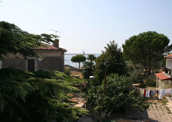 By The Sea - 7029 * Umag